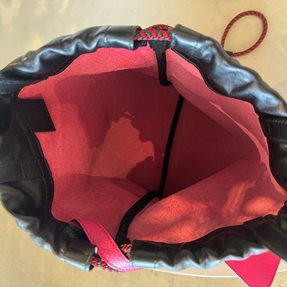 Gucci Pink Leather Printed Drawstring Backpack Bag - Picture 6 of 9